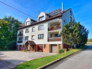 Prodej bytu 3+1, 94 m2, DV, Hvozdnice (okres Praha-zpad) - exkluzivn