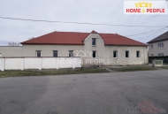 Prodej rohovho RD, 453 m2, Dobichovice (okres Praha-zpad)