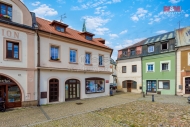 Prodej rohovho RD, 365 m2, Ostrov (okres Karlovy Vary)
