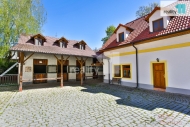 Prodej samostatnho RD, 850 m2, Mra (okres Beneov)