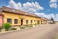 Prodej adovho RD, 182 m2, Jeviovka (okres Beclav)