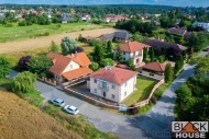 Prodej samostatnho RD, 158 m2, any, Pacov (okres Praha-vchod)