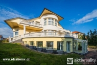 Prodej samostatnho RD, 1093 m2, Praha 4, eberov