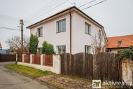 Prodej rohovho RD, 295 m2, Velk Borek (okres Mlnk)