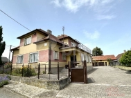 Prodej samostatnho RD, 301 m2, Holotn (okres Pardubice) - exkluzivn