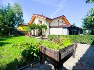 Prodej samostatného RD, 214 m2, Bašť (okres Praha-východ) - exkluzivně