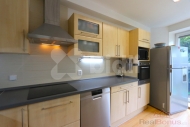 Prodej bytu 4+kk, 150 m2, OV, Kamenice, Ládví (okres Praha-východ), ul. Benešovská - exkluzivně