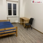 Pronájem bytu 1+kk, 17 m2, OV, Praha 8, Kobylisy, ul. Zenklova