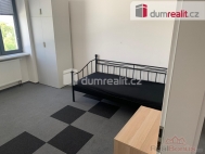 Pronájem bytu 1+kk, 15 m2, OV, Praha 9, Hostavice, ul. Pilská
