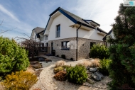Prodej rohového RD, 152 m2, Sluštice (okres Praha-východ)