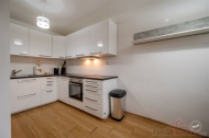 Prodej bytu 4+1, 94 m2, OV, Praha 9, Hloubtn, ul. Kardaovsk
