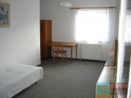Pronjem bytu atypick, 18 m2, OV, Praha 9, Hostavice, ul. Batsk - exkluzivn