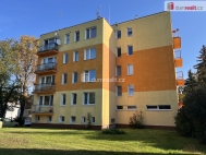 Prodej bytu 4+1, 85 m2, OV, Velvary (okres Kladno), ul. Malovarská
