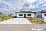 Prodej řadového RD, 150 m2, Strachotice (okres Znojmo)