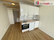 Pronjem bytu 1+kk, 35 m2, OV, Praha 5, Smchov, ul. Na Valentince