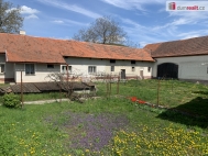 Prodej samostatnho RD, 485 m2, Vinaice (okres Beroun)