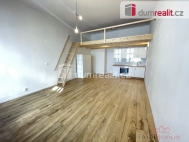 Pronjem bytu 1+kk, 45 m2, OV, Praha 5, Smchov, ul. Na Valentince