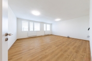 Prodej bytu 3+kk, 66 m2, OV, Kladno, ul. Čs. armády