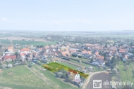 Prodej pozemku , uren k vstavb RD, Vraany (okres Mlnk)