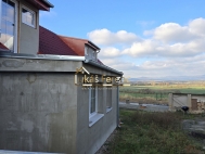 Prodej samostatného RD, 180 m2, Hrobce, Rohatce (okres Litoměřice)
