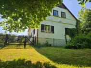 Prodej samostatnho RD, 130 m2, Dv Hrad (okres Bruntl)