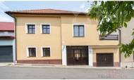 Prodej blokového RD, 237 m2, Beroun, Beroun-Město