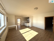 Pronjem bytu 2+kk, 73 m2, OV, Praha 7, Holeovice, ul. Tusarova