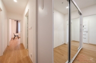 Prodej bytu 4+1, 94 m2, OV, Praha 9, Hloubtn, ul. Kardaovsk