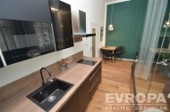 Pronjem bytu 1+kk, 32 m2, OV, Praha 8, Karln, ul. Peckova