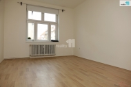 Pronájem bytu 1+kk, 24 m2, OV, Praha 3, Žižkov, ul. Biskupcova