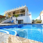 Prodej samostatnho RD, 203 m2, 