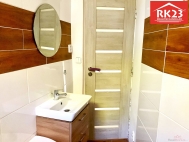 Prodej bytu 2+1, 53 m2, OV, Karlovy Vary, Drahovice, ul. Pran