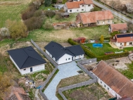 Prodej samostatnho RD, 166 m2, jezd u Peloue (okres Pardubice)