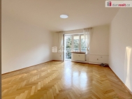 Pronjem bytu 3+1, 52 m2, OV, Zliv (okres esk Budjovice), ul. Jchymovsk