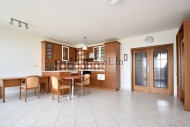 Pronjem bytu 2+kk, 85 m2, OV, Praha 9, Prosek, ul. Cihlsk