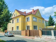 Prodej samostatnho RD, 200 m2, Koln, Koln V