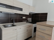Pronjem bytu 2+kk, 43 m2, DV, esk Lpa, ul. Okrun