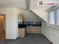 Pronjem bytu 1+kk, 38 m2, OV, Koln, Koln III, ul. Obecn dvr