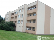 Prodej bytu 3+1, 72 m2, OV, Vroutek (okres Louny), ul. Na Hůrce