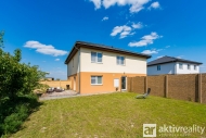 Prodej bytu 4+kk, 74 m2, OV, Polerady (okres Praha-východ)