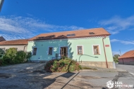 Prodej rohovho RD, 420 m2, Cetkovice (okres Blansko)