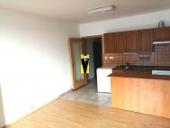 Pronájem bytu 1+kk, 30 m2, OV, Zlín, ul. Na Honech I