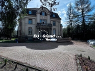 Prodej samostatnho RD, 950 m2, 