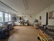 Pronjem komernho objektu : Vroba, Svtice (okres Praha-vchod)