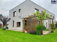 Pronjem samostatnho RD, 120 m2, any (okres Praha-vchod)