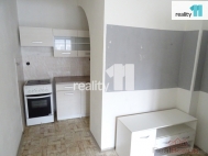 Pronjem bytu 1+kk, 29 m2, OV, esk Lpa, ul. Jindicha z Lip