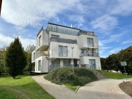 Pronájem bytu 3+kk, 182 m2, OV, Říčany (okres Praha-východ), ul. Na Fialce