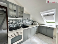 Pronjem bytu 2+1, 55 m2, OV, Ostrov (okres Karlovy Vary), ul. Kollrova