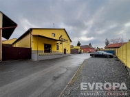 Pron�jem skladovac�ch prostor, Praha 4, Libu�