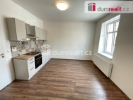 Pron�jem bytu 2+kk, 40 m2, OV, J�lov� (okres D���n), ul. M�rov� n�m.